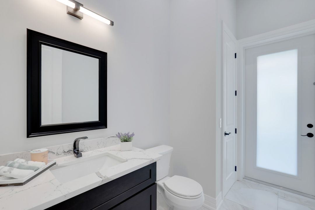 5333 Bayshore Ave, Cape Coral, FL 33904