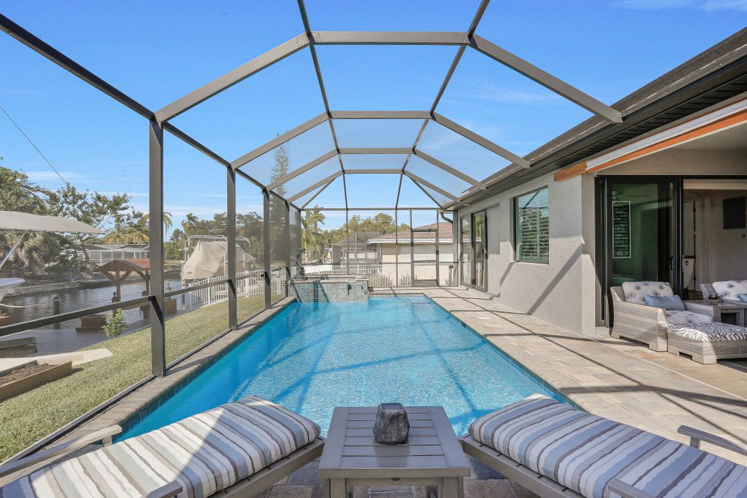 5314 Cortez Ct, Cape Coral, FL 33904