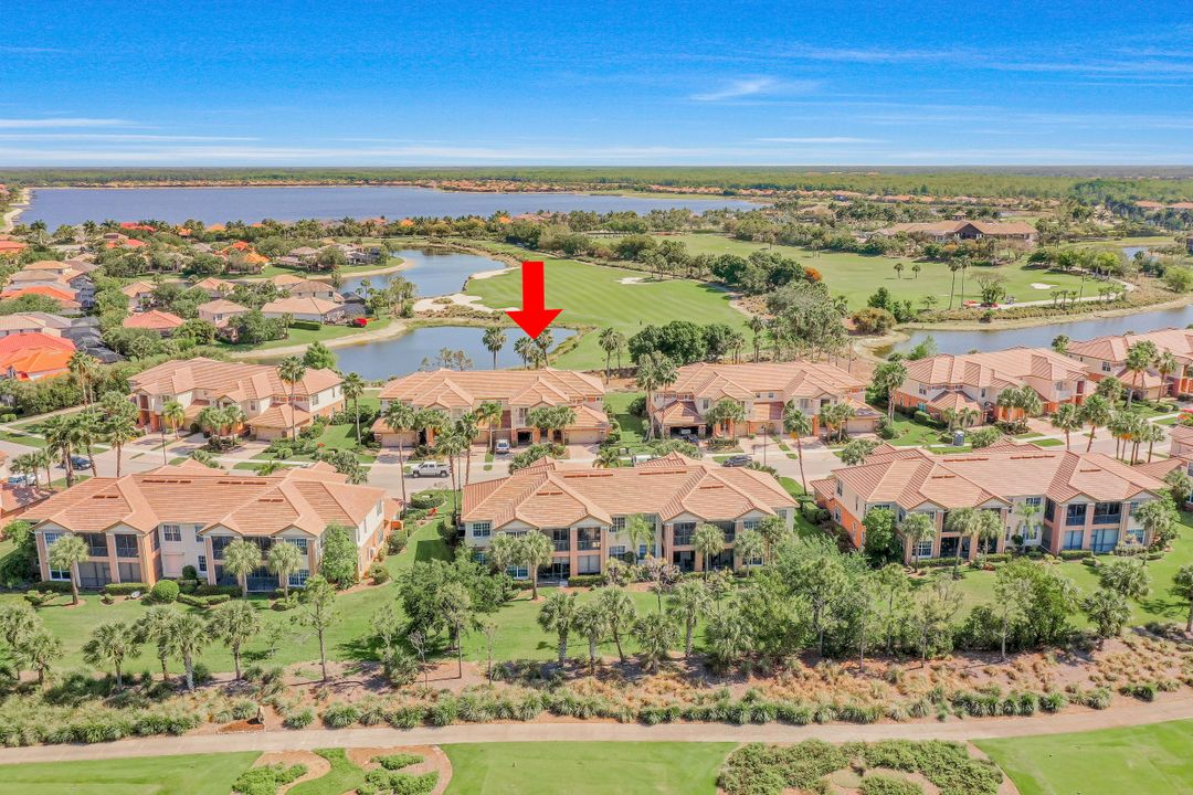 9201 Quartz Ln #202, Naples, FL 34120