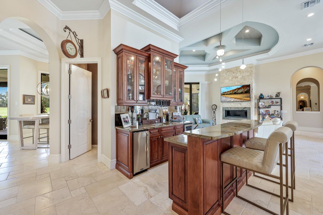 9360 Vittoria Ct, Fort Myers, FL 33912