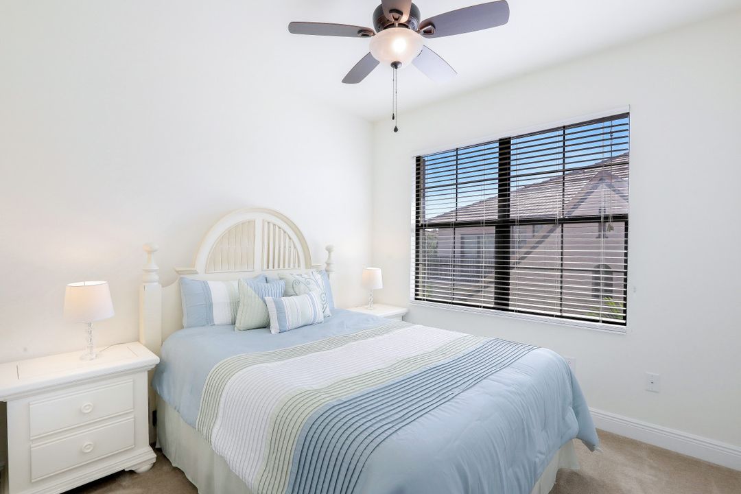 1419 Santiago Cir #1603, Naples, FL 34113