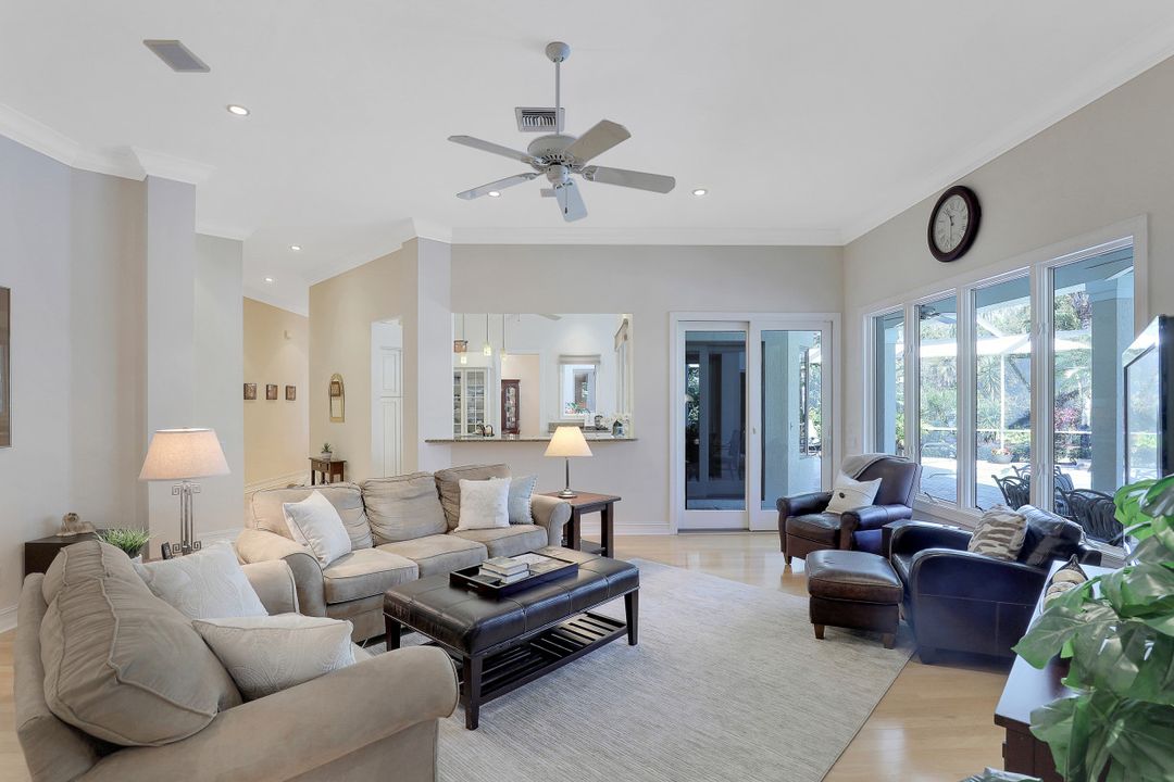 1367 Wood Duck Trail, Naples, FL 34108