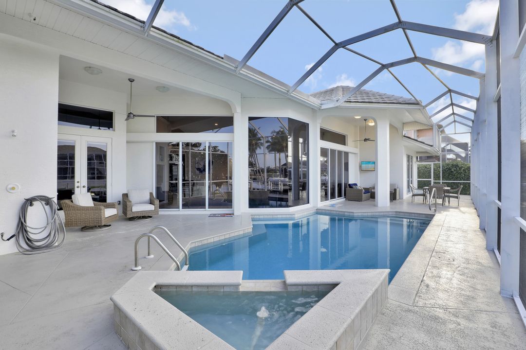 851 Banyan Ct, Marco Island, FL 34145