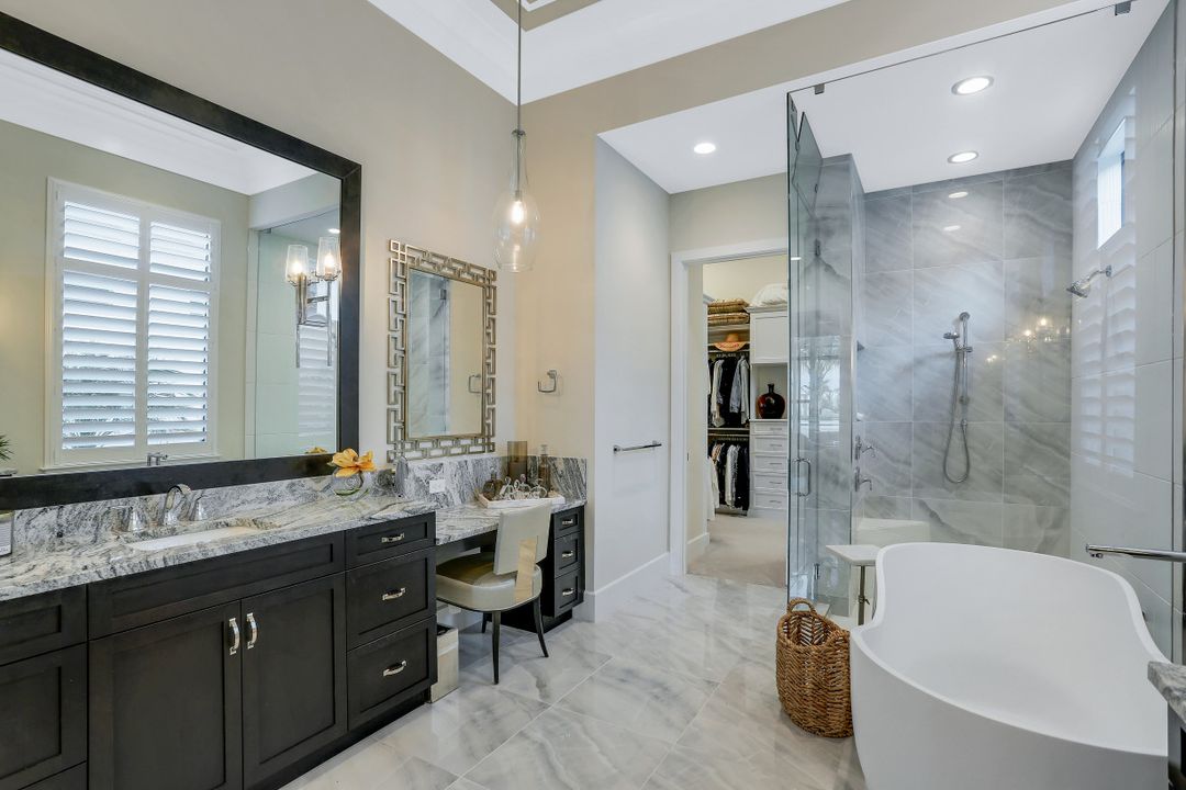 10510 Via Torino Way, Miromar Lakes, FL 33913