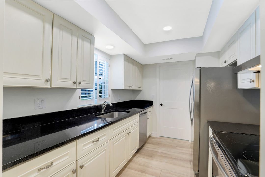 4126 Belair Ln #A6, Naples, FL 34103