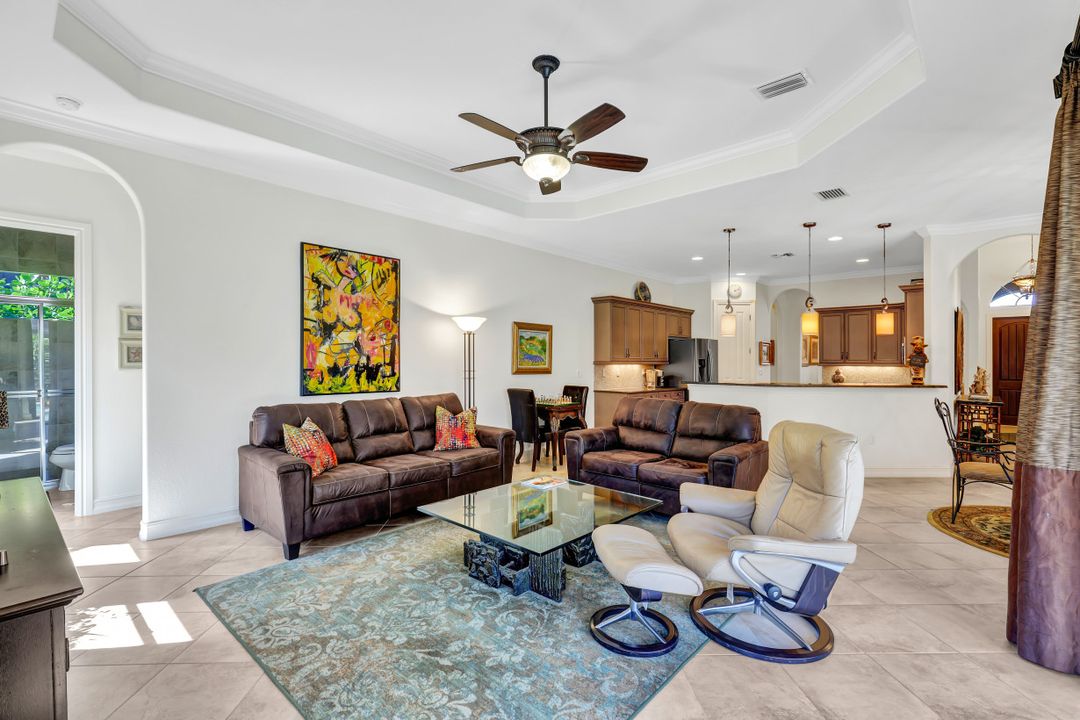 7327 Acorn Way, Naples, FL 34119