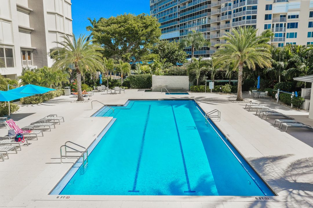 4051 Gulf Shore Blvd N #1204, Naples, FL 34103