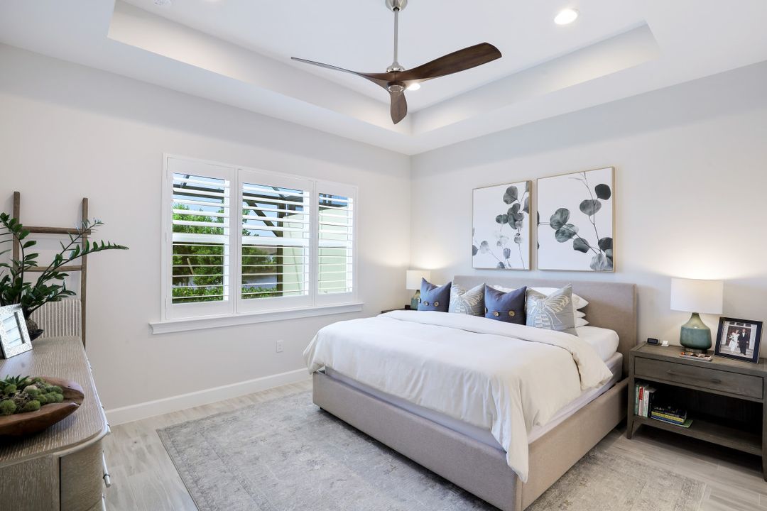 5662 Elbow Ave, Naples, FL 34112