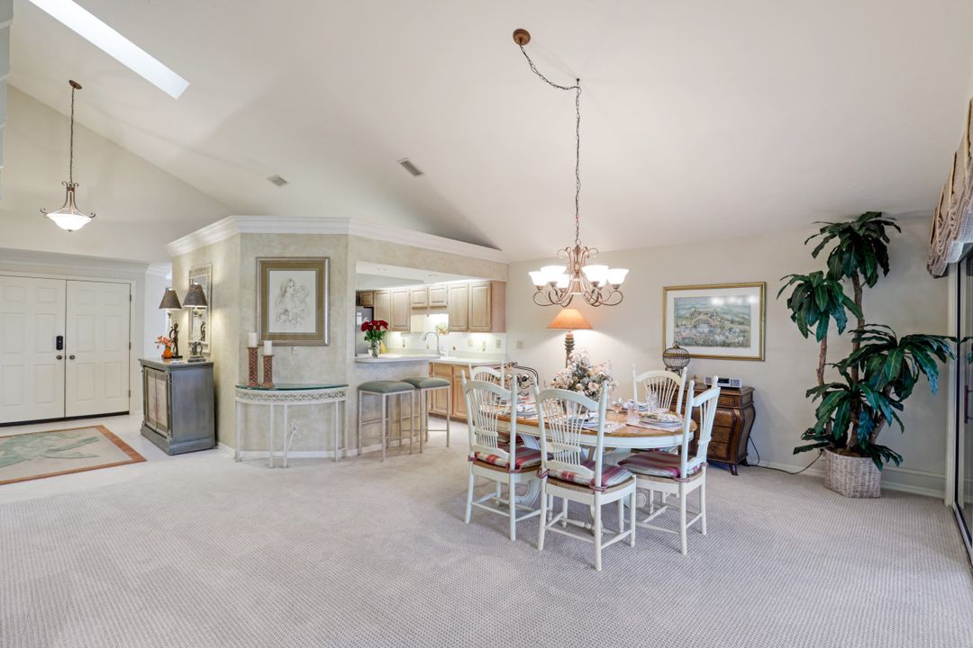 26930 Wedgewood Dr  #401, Bonita Springs, FL 34134