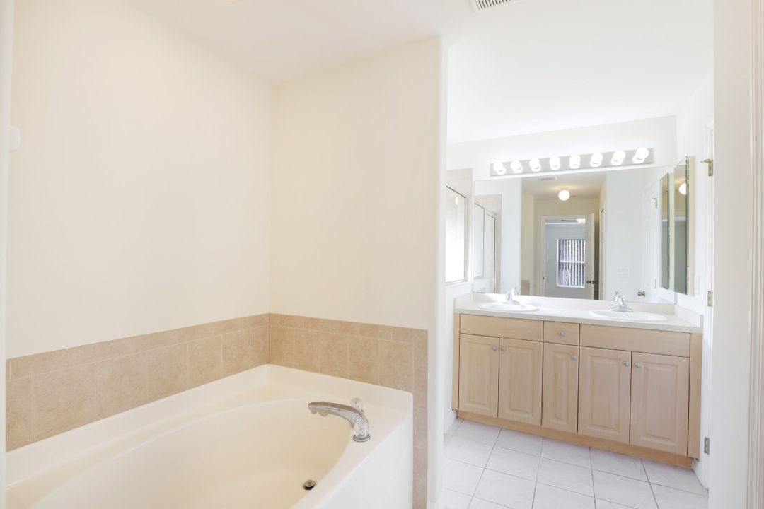 3319 9th St W, Lehigh Acres, FL 33971