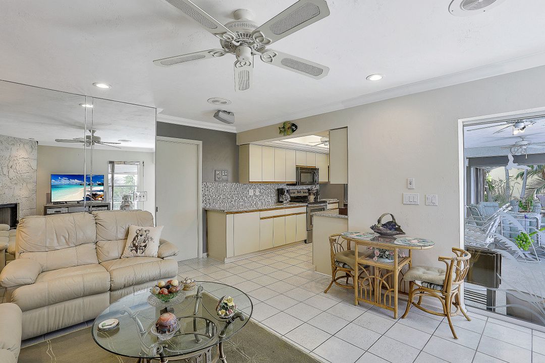 44 Algonquin Ct, Marco Island, FL 34145