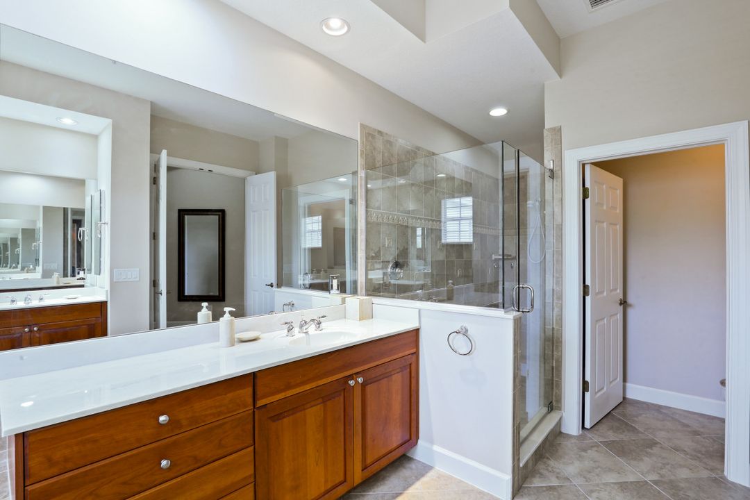 13033 Pennington Pl #202, Fort Myers, FL 33913