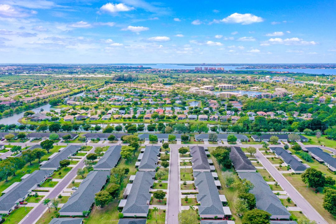 7014 W Brandywine Cir, Fort Myers, FL 33919