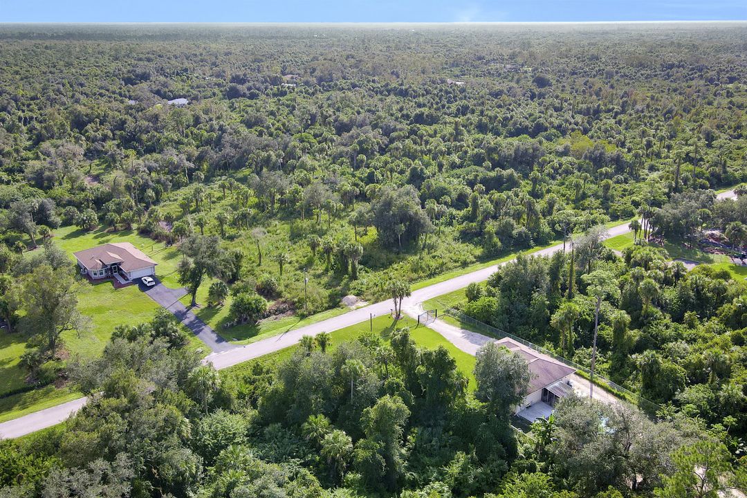 22nd Ave SE, Naples, FL 34117