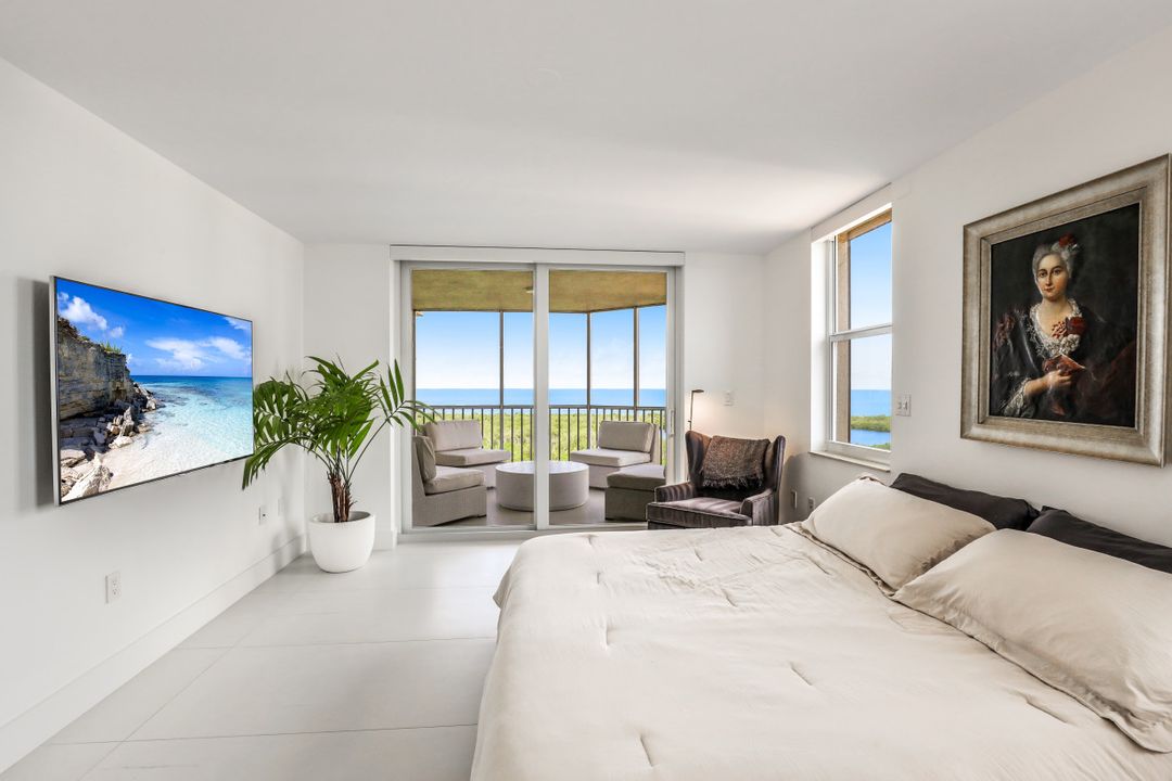 6585 Nicholas Blvd #1505, Naples, FL 34108