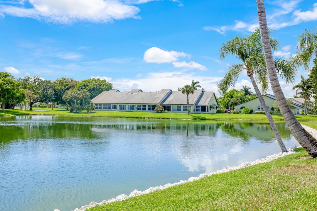 1004 McGregor Park Cir, Fort Myers, FL 33908