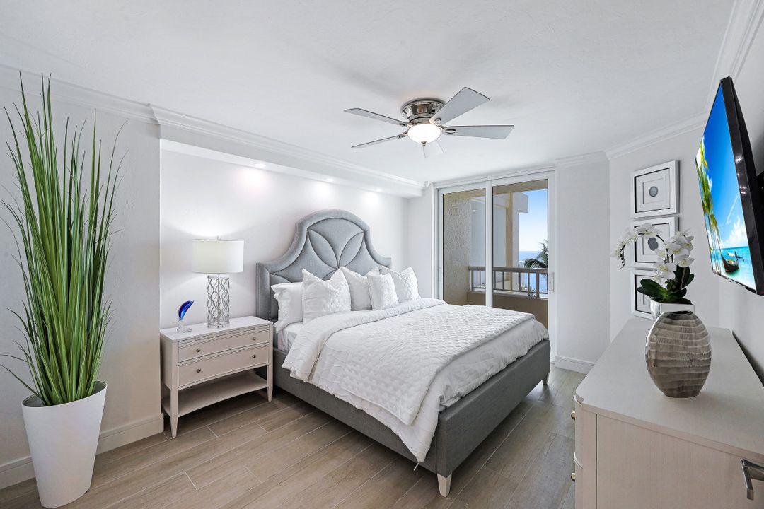 990 Cape Marco Dr #507, Marco Island, FL 34145