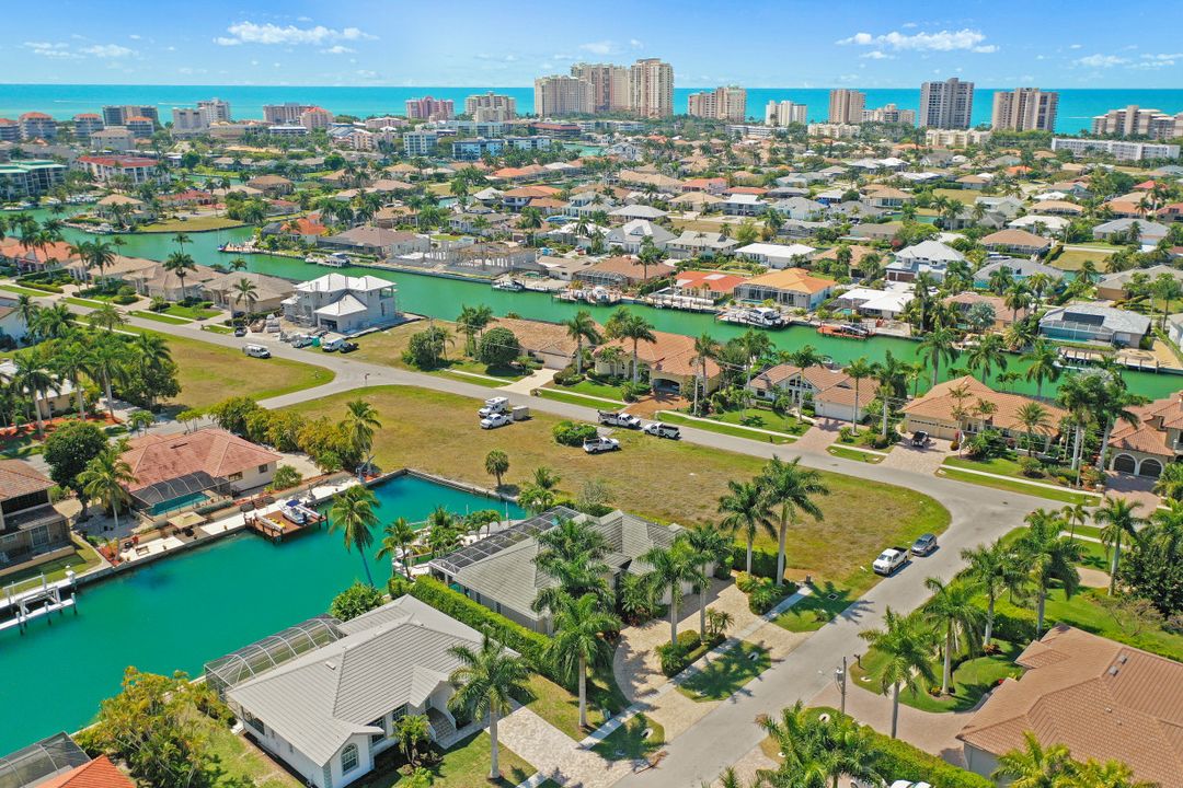 1160 Marlin Ct, Marco Island, FL 34145