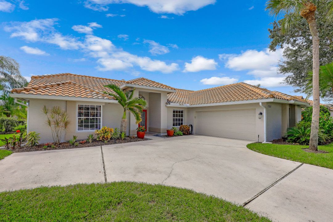 13250 Bridgeford Ave, Bonita Springs, FL 34135