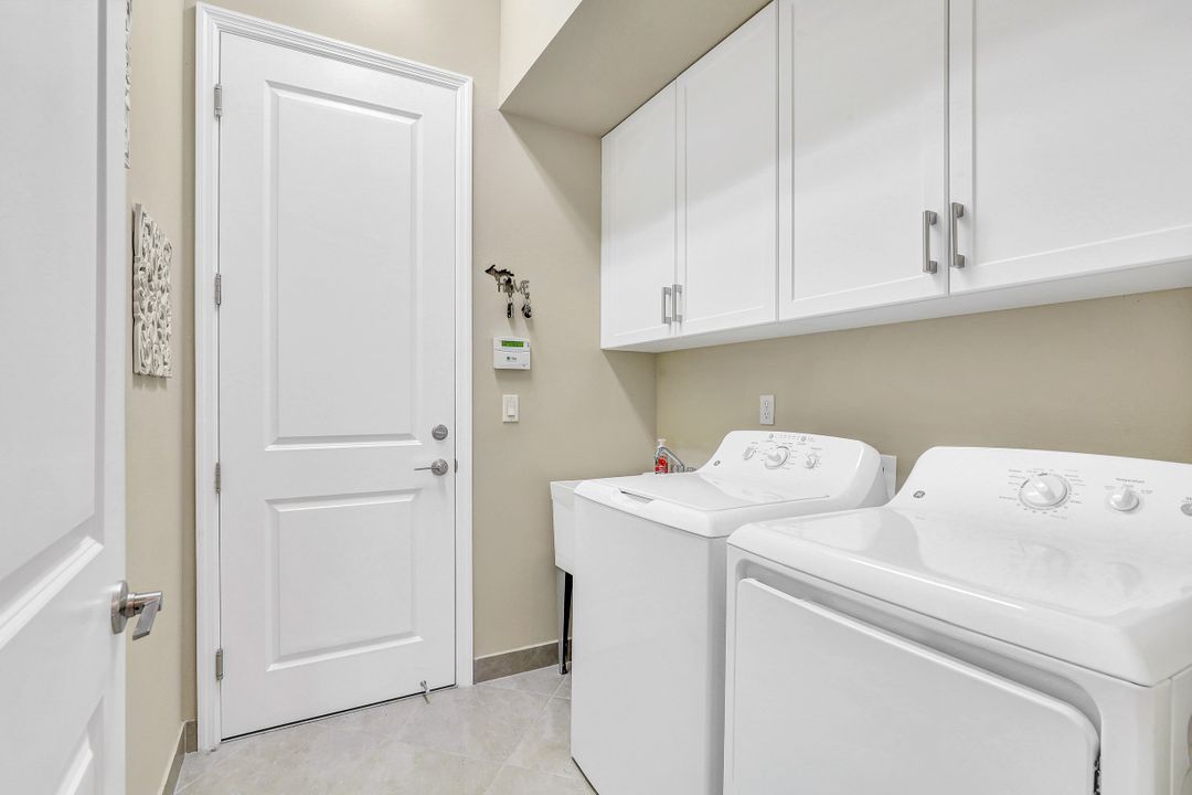 28507 Burano Dr, Bonita Springs, FL 34135