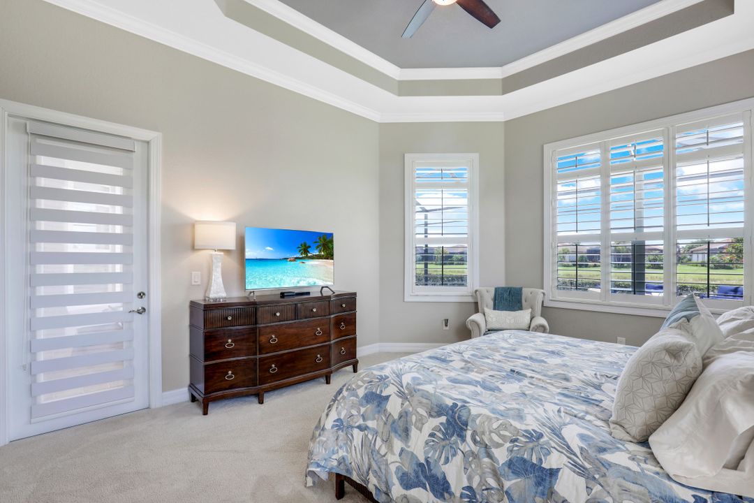 13853 Woodhaven Cir, Fort Myers, FL 33905