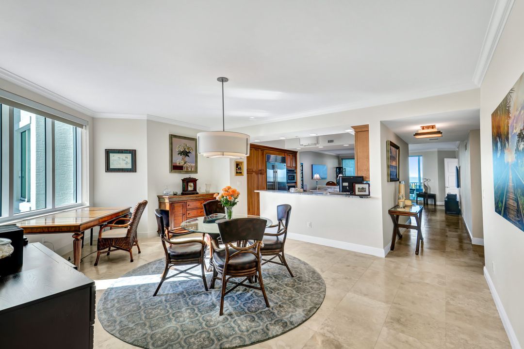 265 Indies Way #1404, Naples, FL 34110