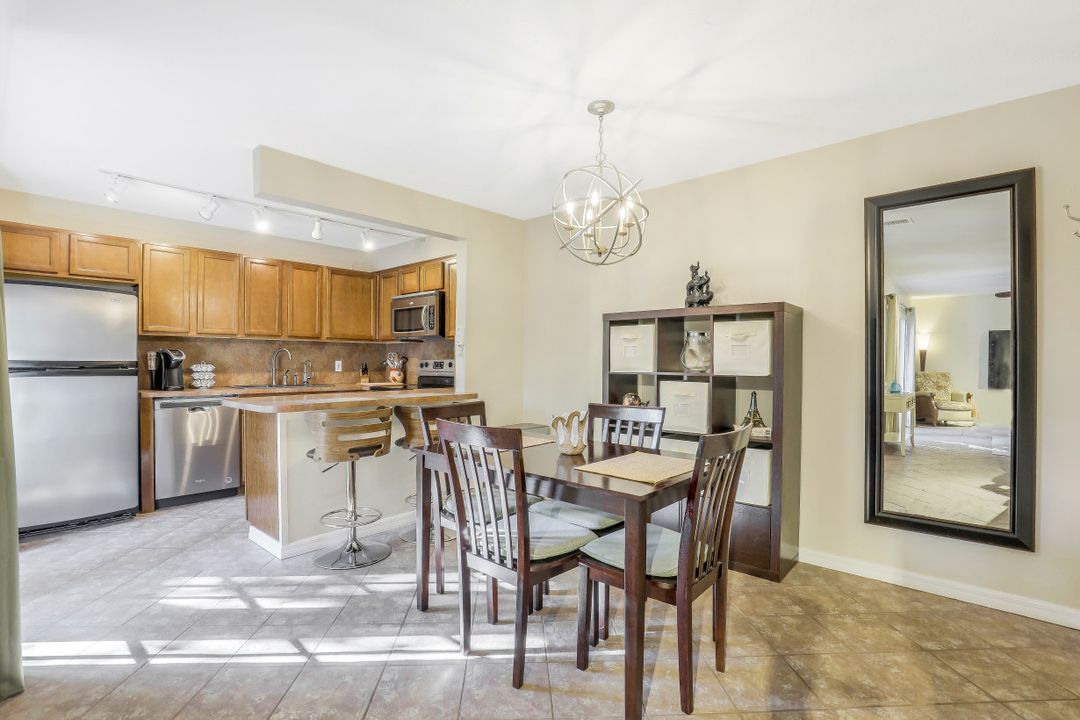 5620 Malt Dr #2, Fort Myers, FL 33907