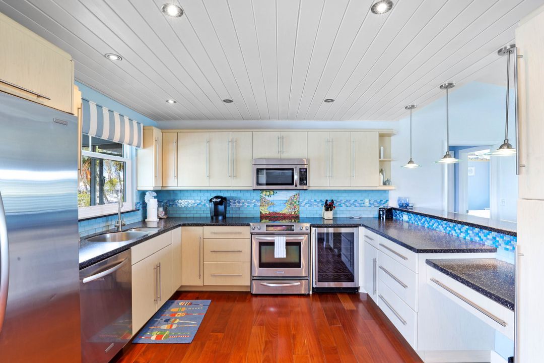 1187 Bond Ct, Marco Island, FL 34145