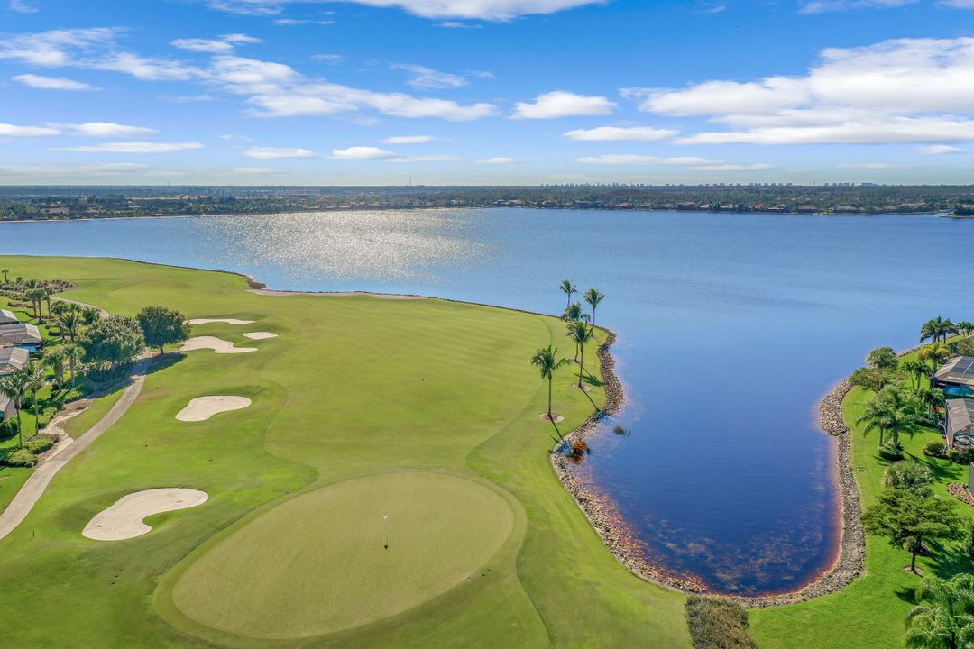 9005 Quarry Dr, Naples, FL 34120