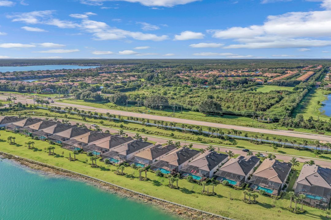 15272 Blue Bay Cir, Estero, FL 33913