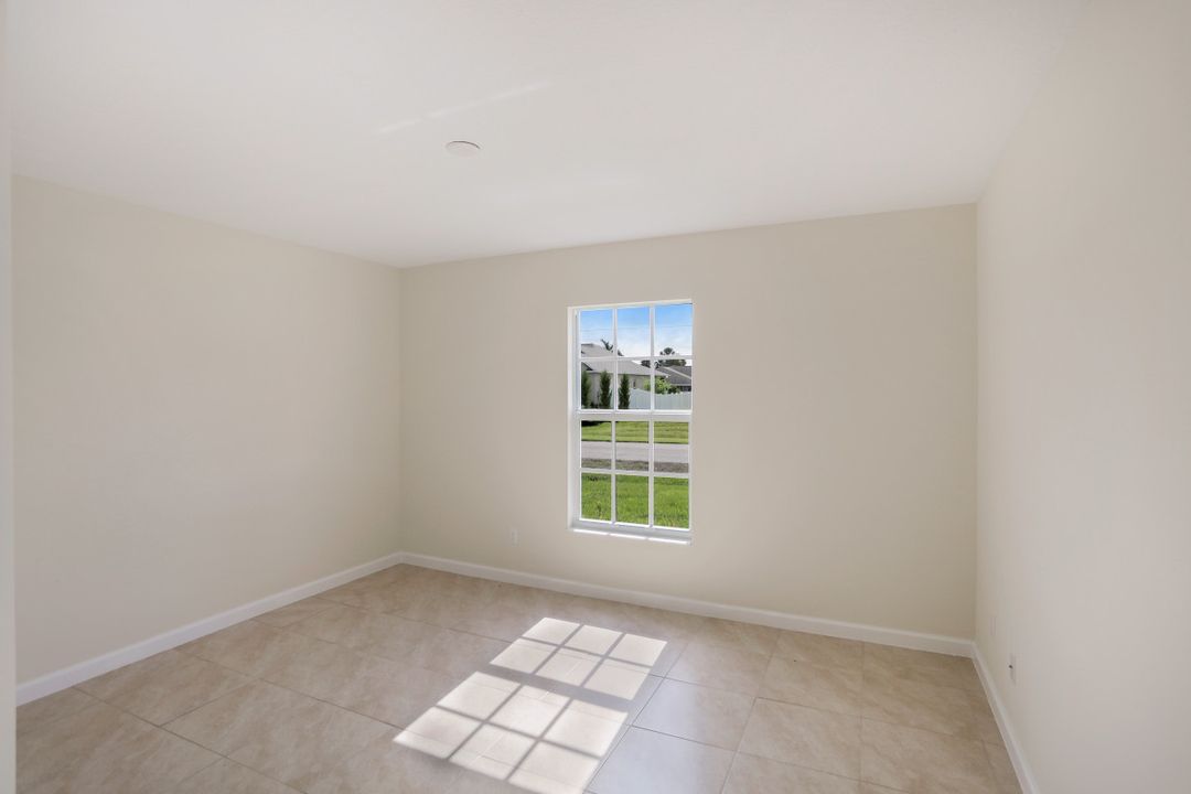 1638 Paddock St, Port St. Lucie, FL 34987