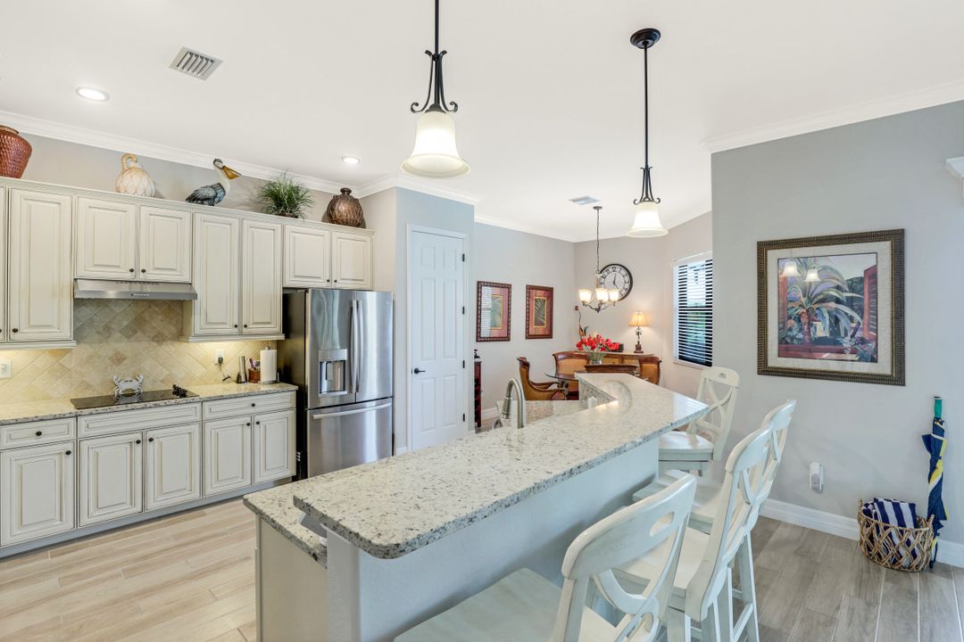 28020 Kerry Ct, Bonita Springs, FL 34135