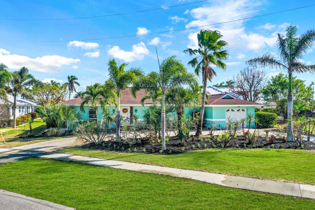 441 Yellowbird St, Marco Island, FL 34145