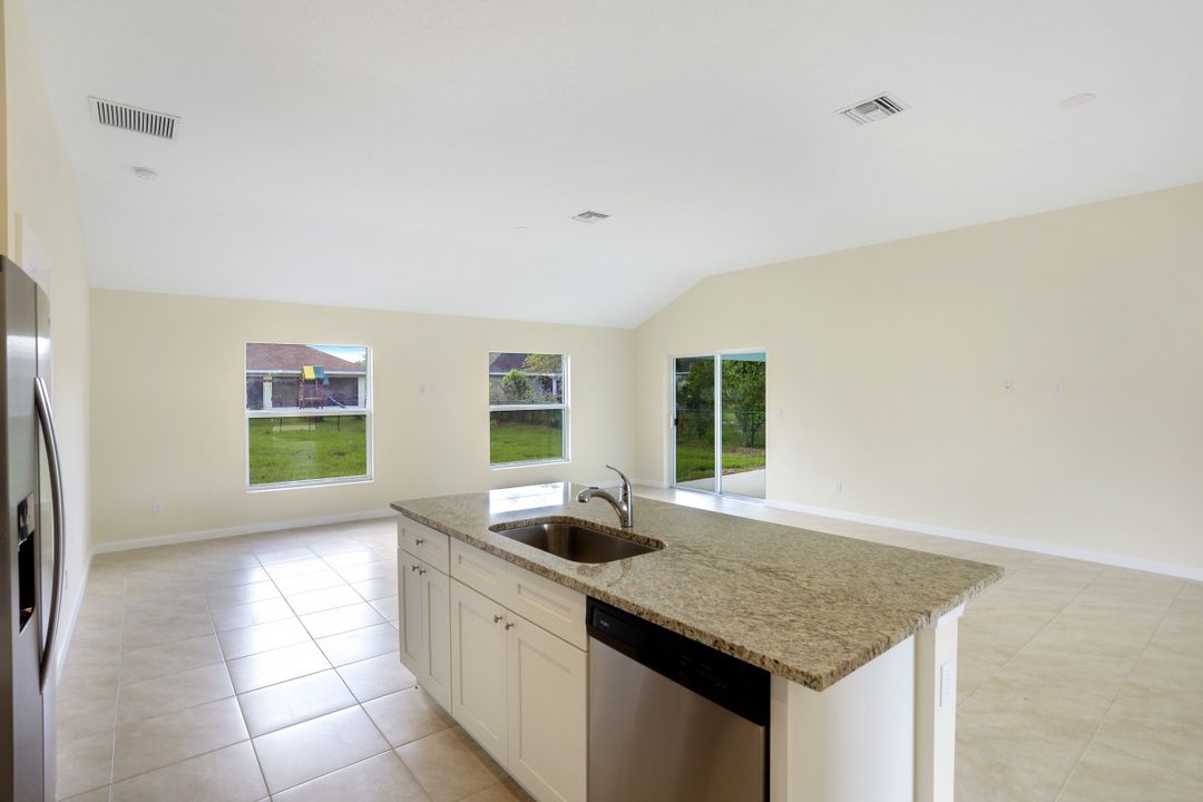 1651 SW Rutland St, Port St. Lucie, FL 34987