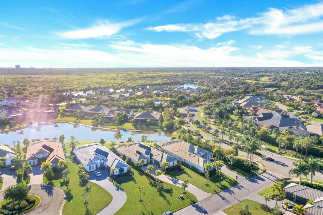 3224 Cotuit Ln, Naples, FL 34114