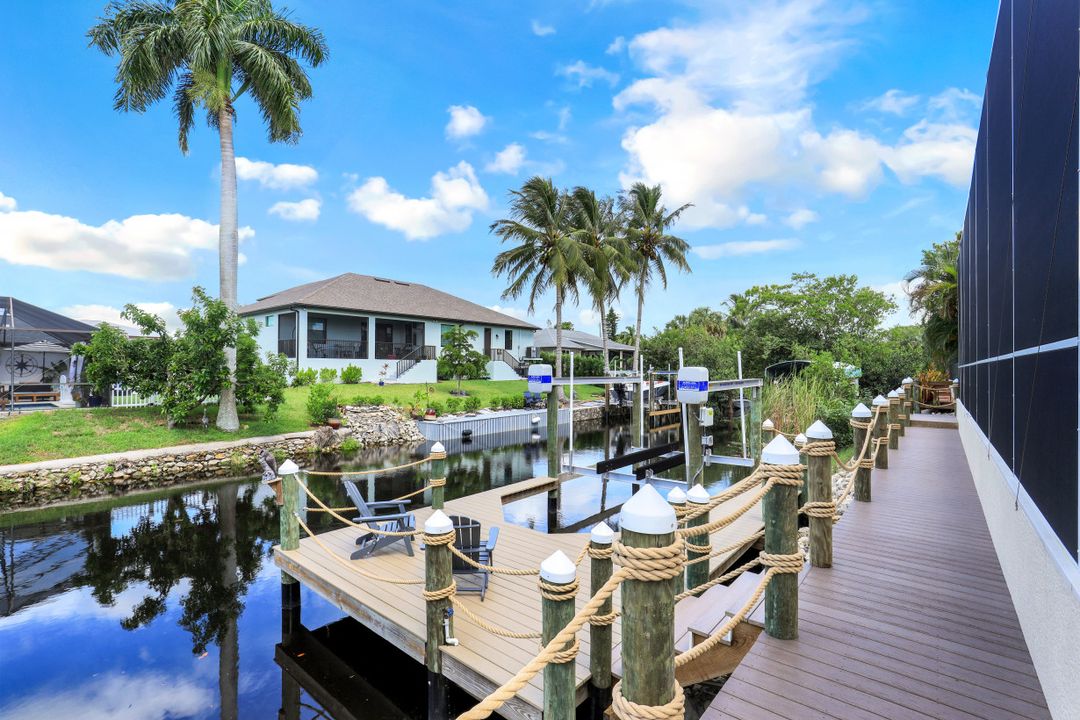 27050 Flamingo Dr, Bonita Springs, FL 34135