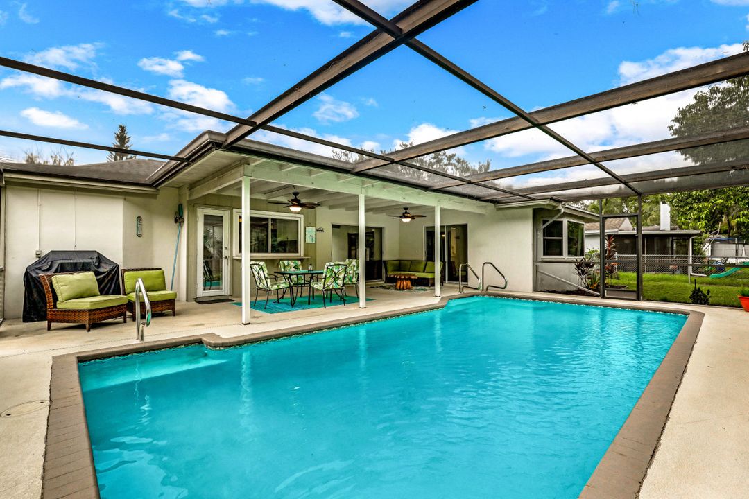 1698 S Flossmoor Rd, Fort Myers, FL 33919