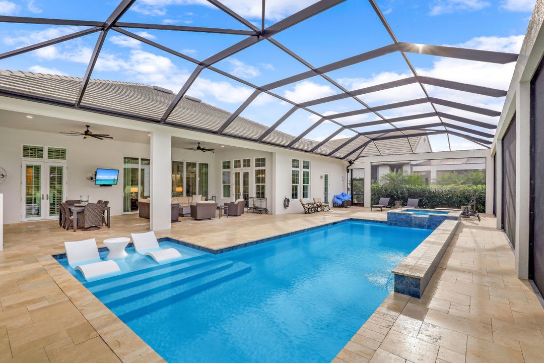 3237 Tavolara Ln, Naples, FL 34114