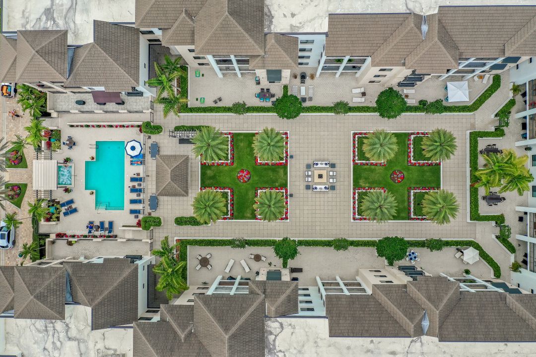 1035 3rd Ave S #311, Naples, FL 34102