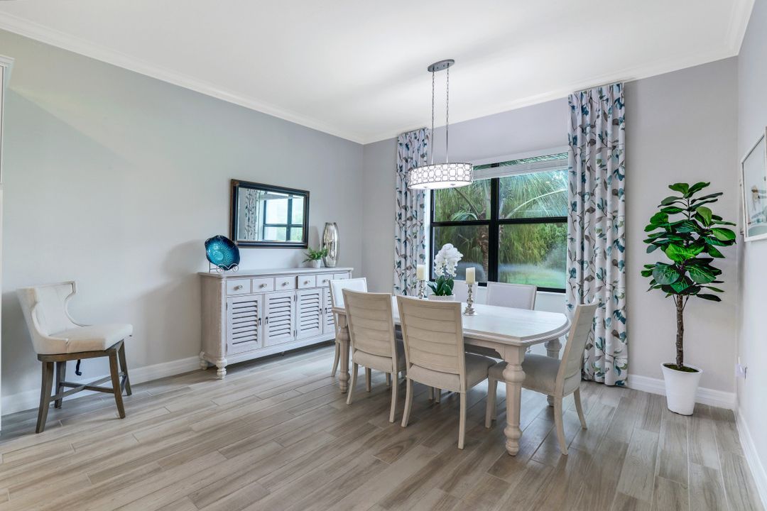 2336 Grenadine Way, Naples , FL 34120