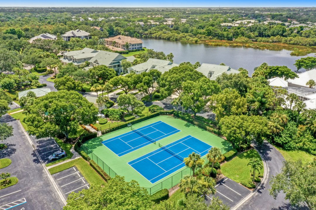 4130 Bayhead Dr #306, Bonita Springs, FL 34134