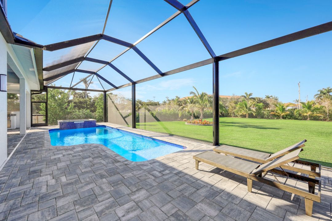 1480 Collingswood Ave, Marco Island, FL 34145