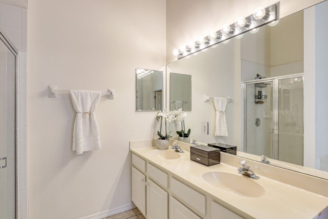 8833 Cypress Preserve Pl, Fort Myers, FL 33912