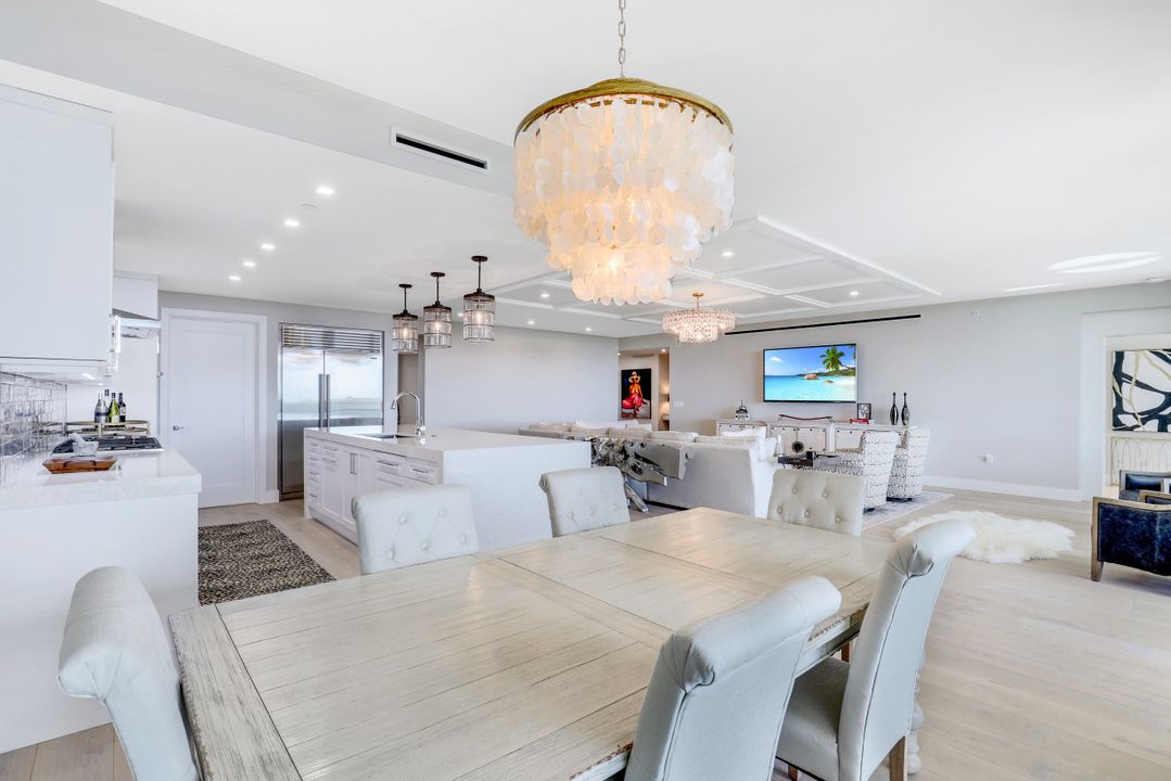 13915 Old Coast Rd #502, Naples, FL 34110