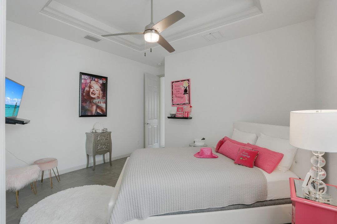 5341 Mikado Ct, Cape Coral, FL 33904