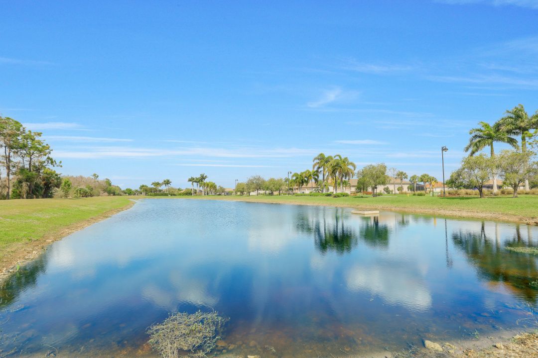 9359 Marble Stone Dr, Naples, FL 34120