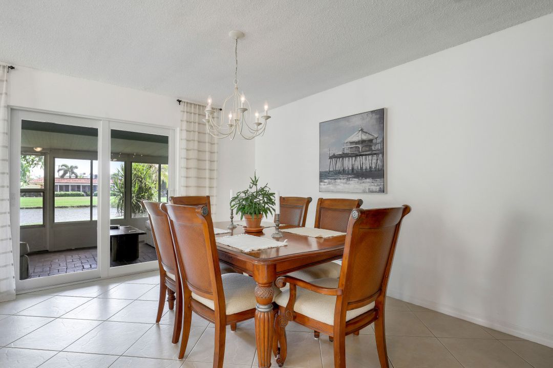 146 Harrison Rd, Naples, FL 34112