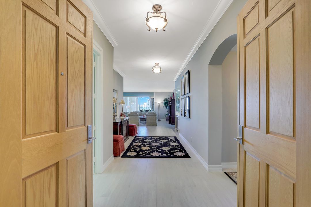 960 Cape Marco Dr #401, Marco Island, FL 34145