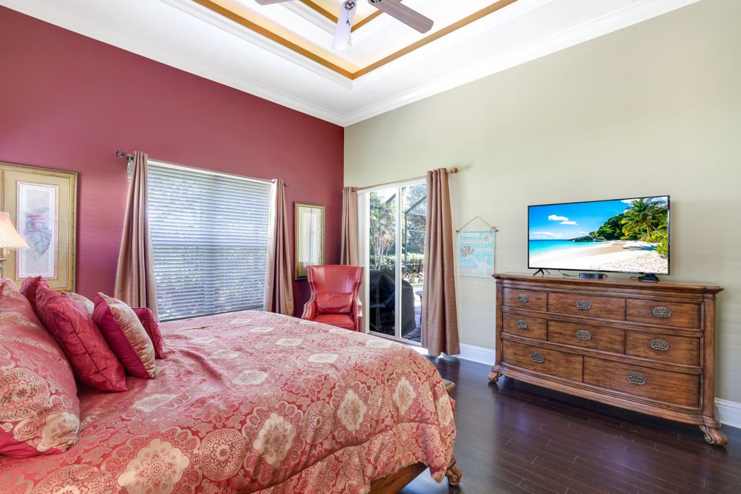 9772 Treasure Cay Ln, Bonita Springs, FL 34135