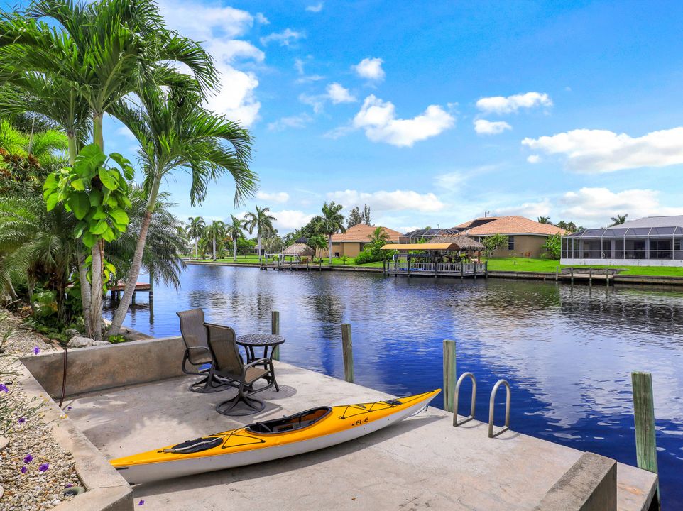 2717 SW 37th St, Cape Coral, FL 33914